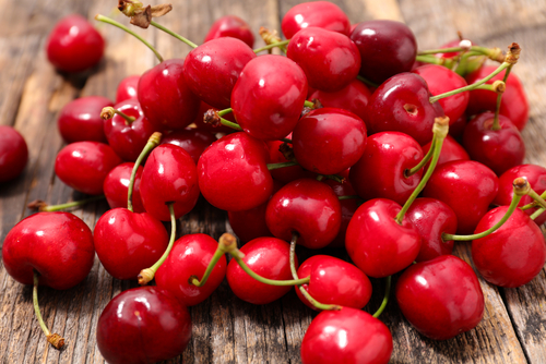 Priority Health_Personal Wellness_Michigan Farmers Market_Farmers Market Recipes_Cherries