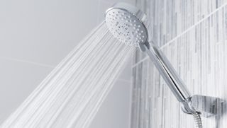 ThinkHealth personal wellness health benefits of hot versus cold showers