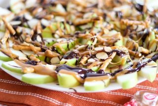 Apple nachos