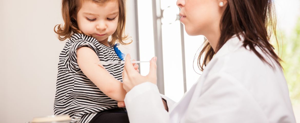 Vaccination Schedules: Helpful Tools for Tracking Your Child’s Immunizations
