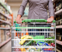 Eating Healthy on a Budget: 5 Ways to Maximize your Money