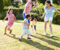 5 Ways to Stay Fit with Your Family this Summer