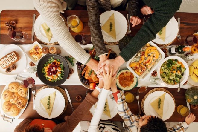10 Tips to keep table talk positive this Thanksgiving