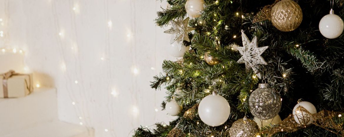 The Surprising Health Benefits of Early – and We Mean Early – Holiday Decorating